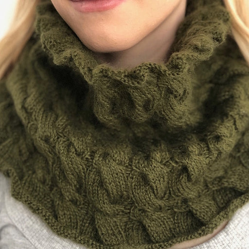 Cabled Cowl